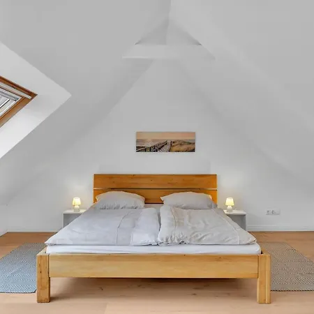 Feriehus Steilkueste Mit Meerblick